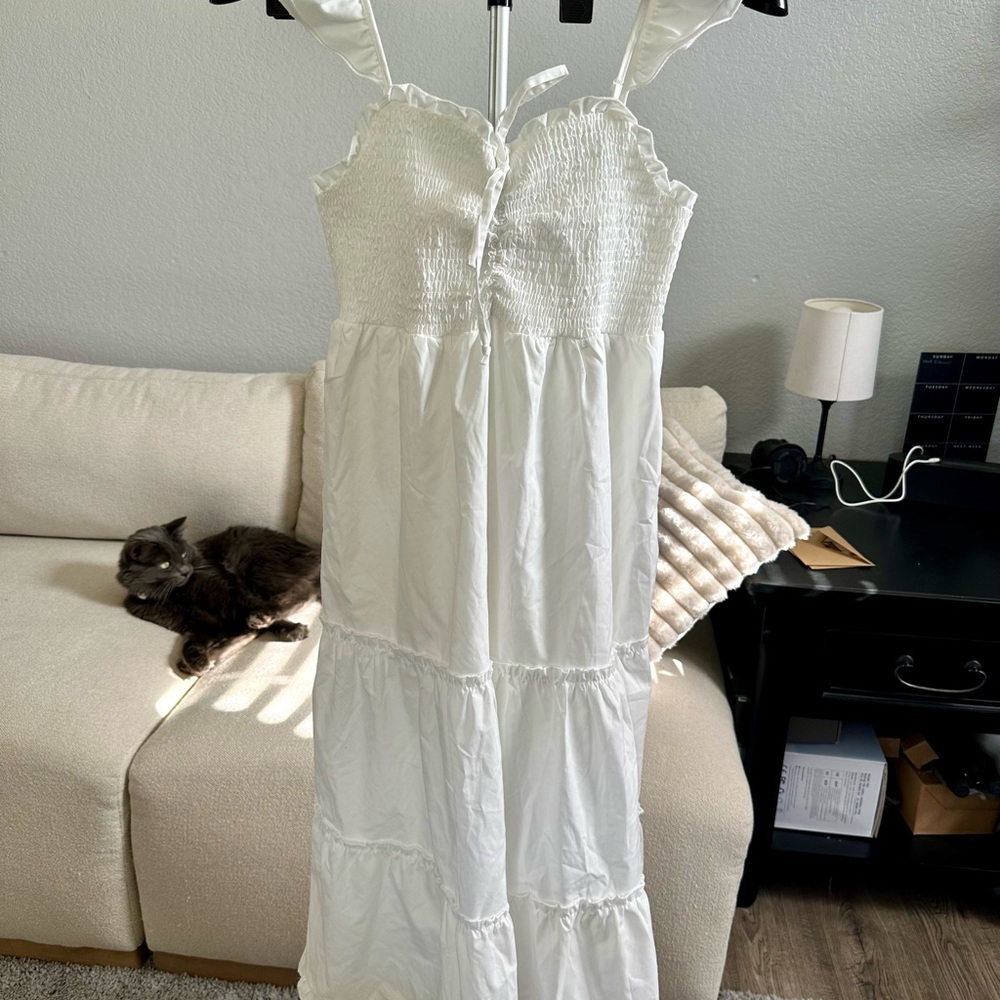 Forever 21 White Maxi Dress with Ruffle Straps